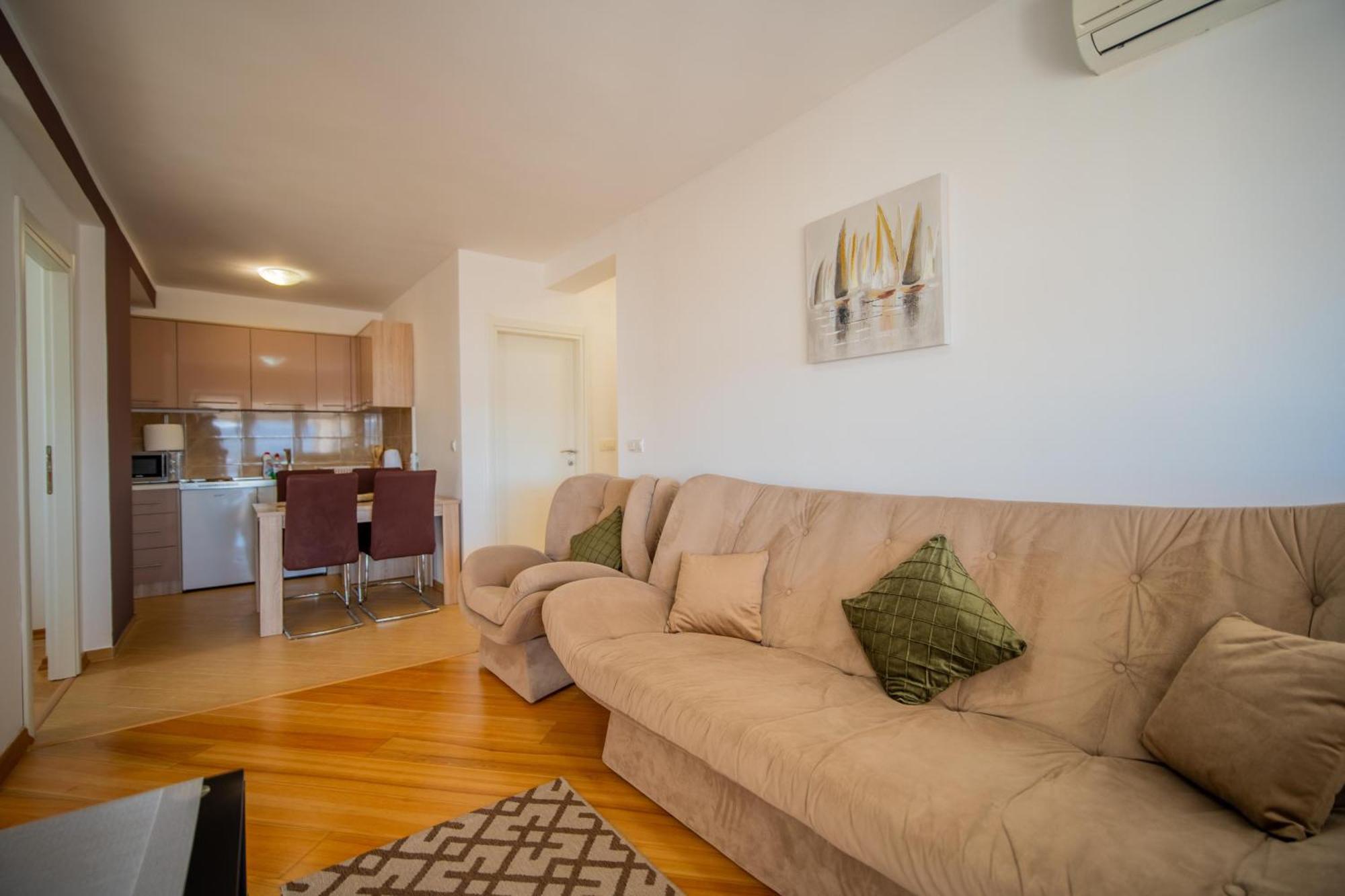 Apartman Centar Tivat Exterior photo